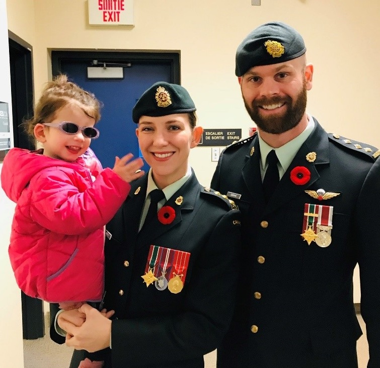 MILITARY COMMUNITY SHINES BRIGHT THANKS TO EVERYDAY CANADIANS